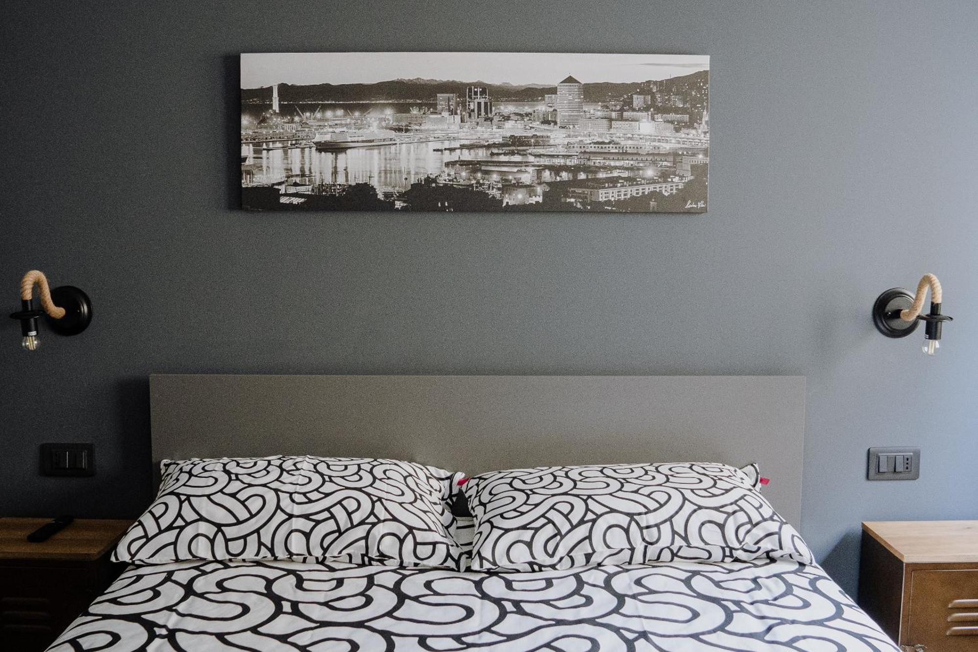 Genova Industrial Rooms ภายนอก รูปภาพ